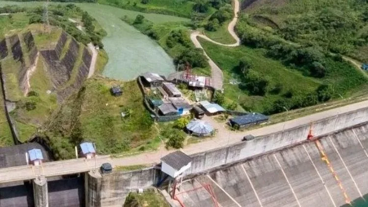 Cali busca adquirir la hidroeléctrica Salvajina mediante un intercambio de acciones