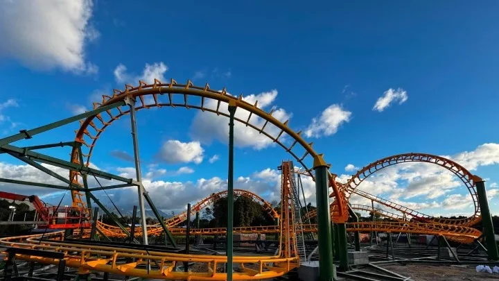 Una visita a un parque de diversiones no se trata únicamente de subirse a una atracción