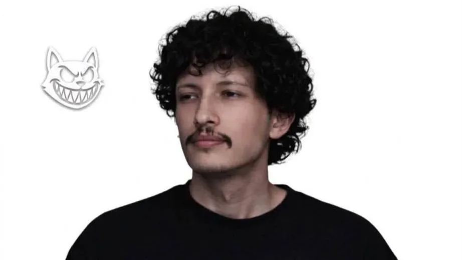 ¡Del candil a las cabinas del futuro! Dj charlie fusiona música, arte y diseño