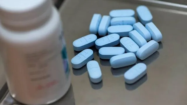 Desabastecimiento de medicamentos contra el VIH.