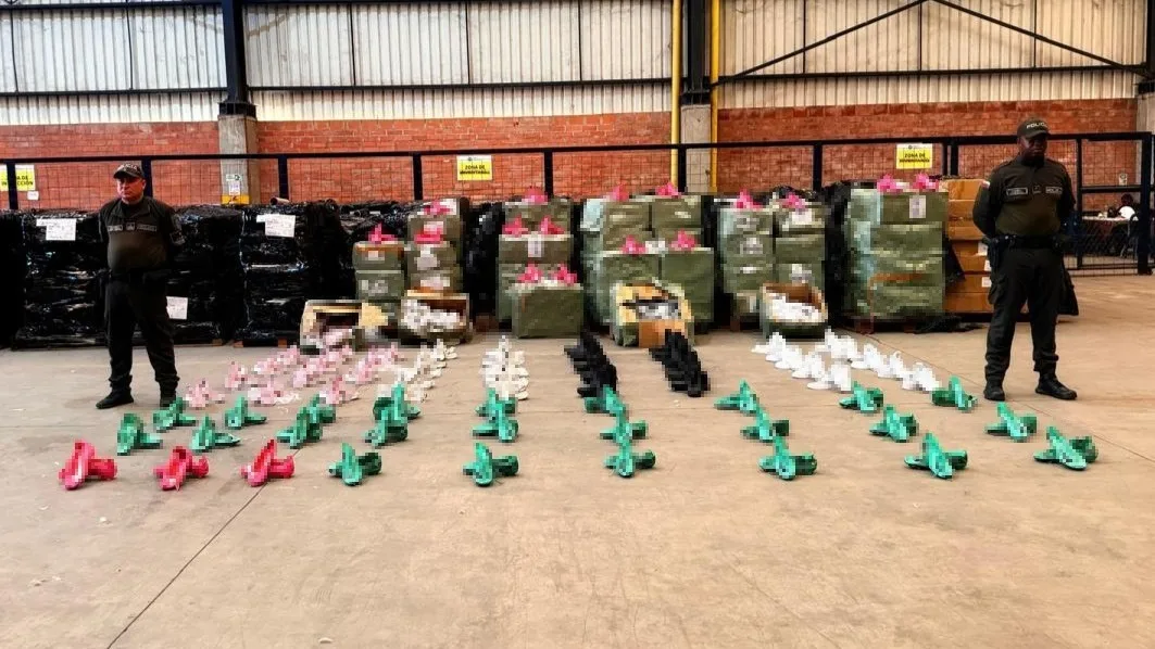 Golpe al contrabando en Buenaventura: Incautaron más de 113.000 productos de procedencia