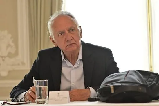 Tensión en el Capitolio: piden la salida del exministro Guillermo Jaramillo