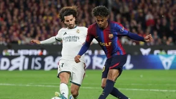 El Madrid tuvo todo el Camp nou en silencio y decepción