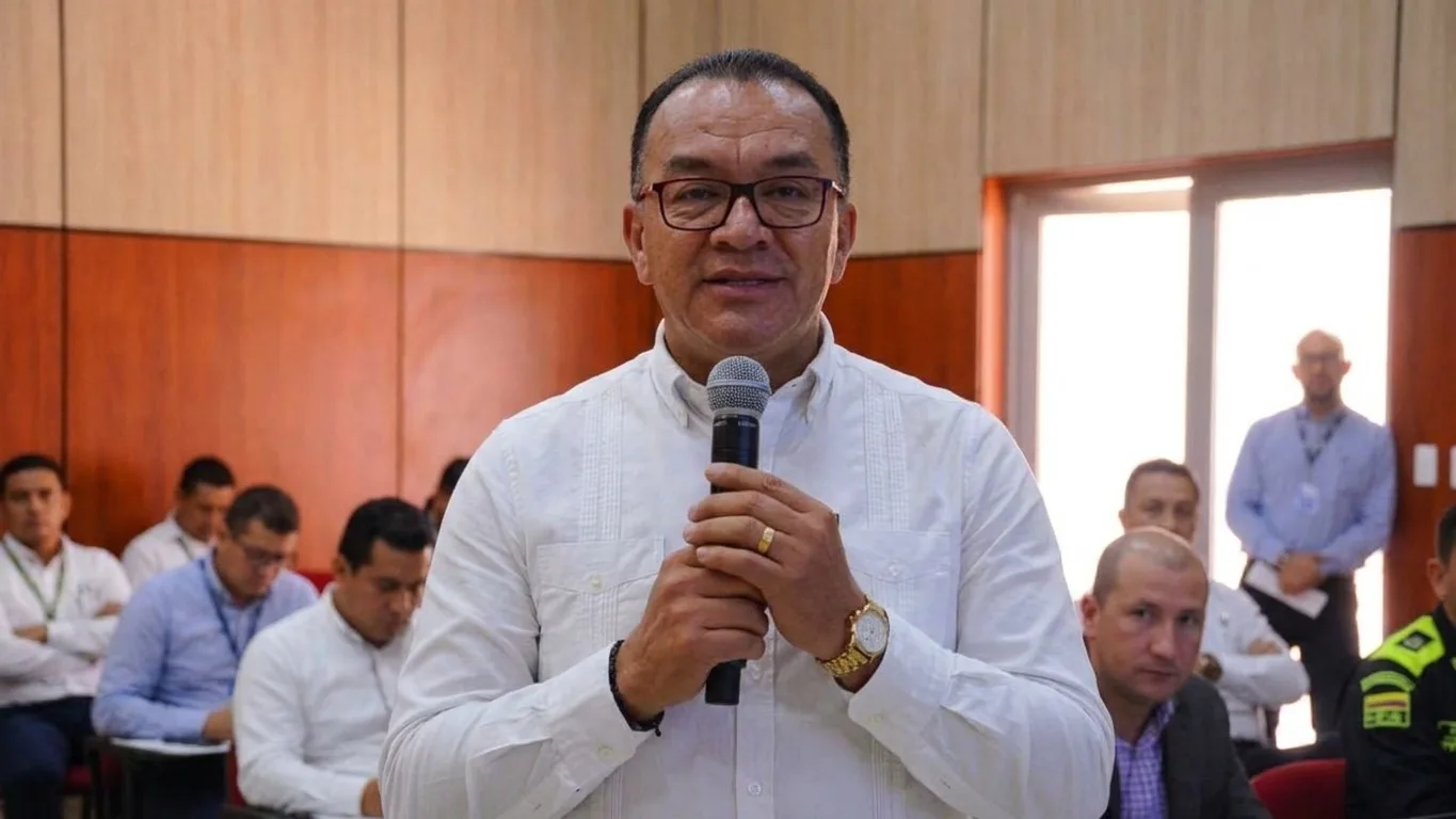 JULIÁN CAMARGO AMÓRTEGUI SECRETARIO DE GOBIERNO DE DUITAMA DENUNCIA PRESIÓN AL VOTO!