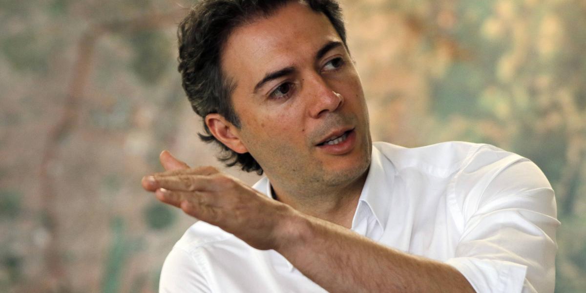 Juez avala imputación de cargos contra Daniel Quintero