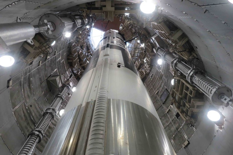 EE.UU. estudia nuevos silos para misiles Sentinel