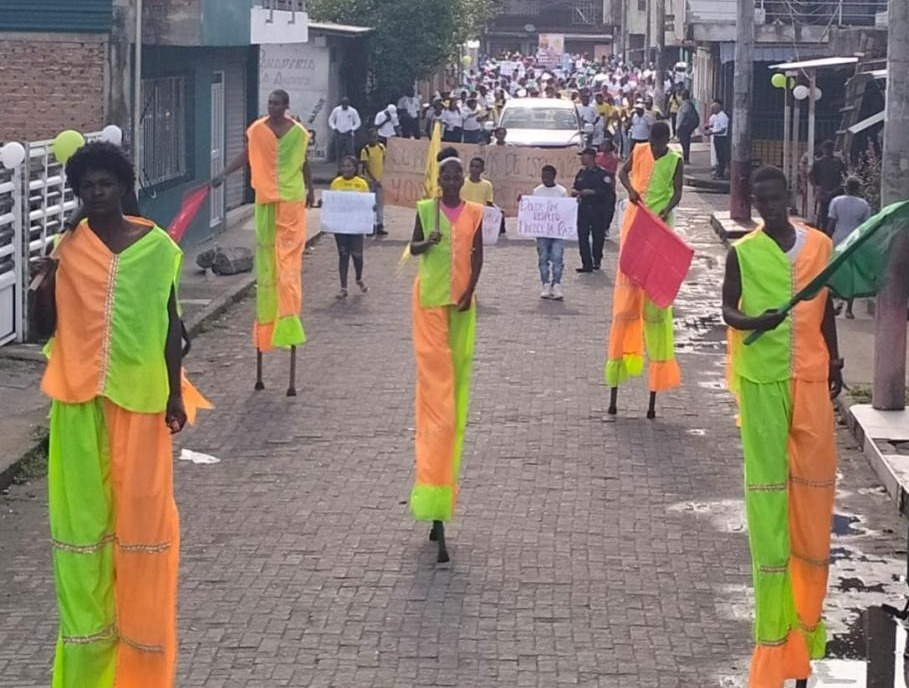Colombia conmemoró el Día de los Derechos Humanos exigiendo proteger a niños y adolescentes, principales víctimas de violencia.