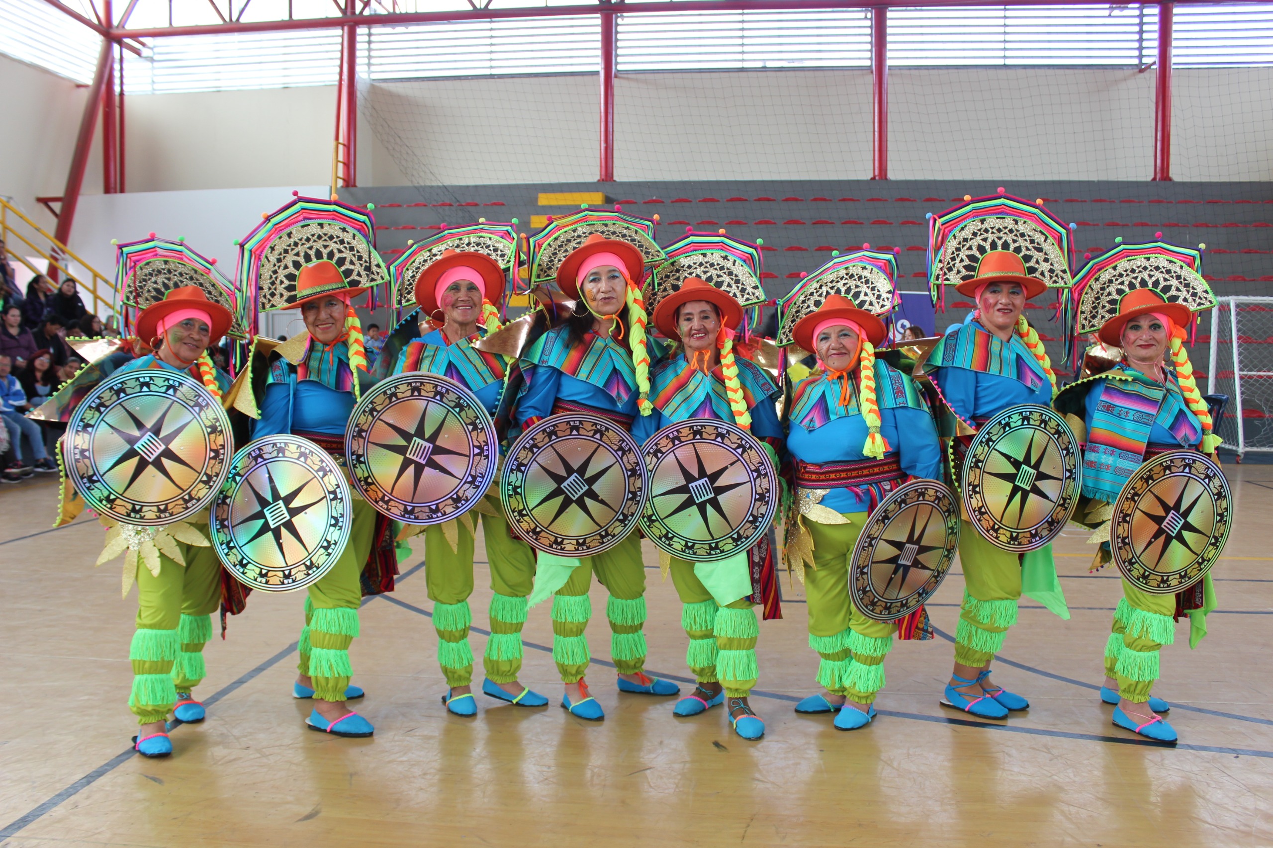 Ana Lucía Guerrero, Mercedes Guerrero, Elvia Zamudio, Alicia Álvares, Nora Castillo, Olga Cabrera, Sonia Benavides y Nora Narváez hacen parte del colectivo Quindeguagua.