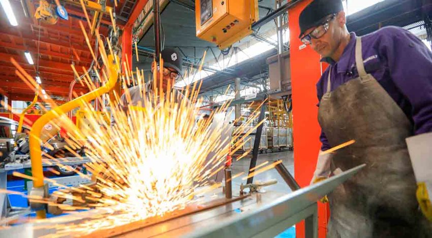 Gobierno anuncia nuevas inversiones en industria de defensa nacional para generar empleo, fortalecer autonomía tecnológica y dinamizar producción colombiana