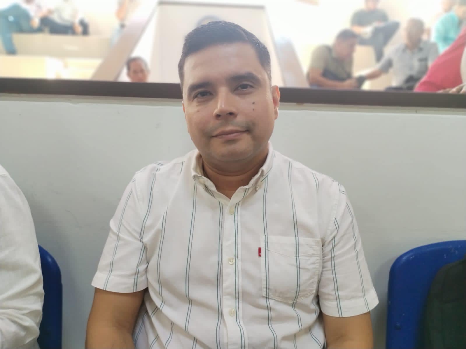 El personero de Florencia denuncia altos precios de tiquetes aƩreos tras cierre del puente El Avispero y pide soluciones inmediatas.