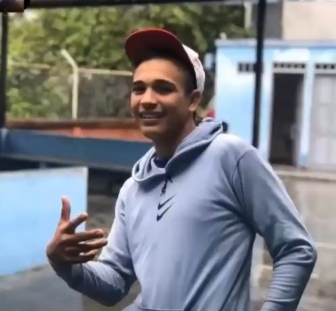 Fabián Stiven Rojas Rodríguez, joven de 19 años, fue asesinado en Palmarito, sur de Huila; autoridades investigan.