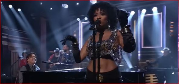 Carlos Vives- Goyo- The Tonight Show Starring Jimmy Fallon- Arthur Hanlon- 3sep-Goidbay-