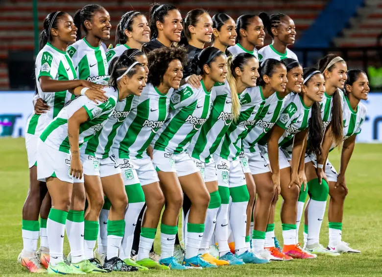 EQUIPO NACIONAL FEMENINO