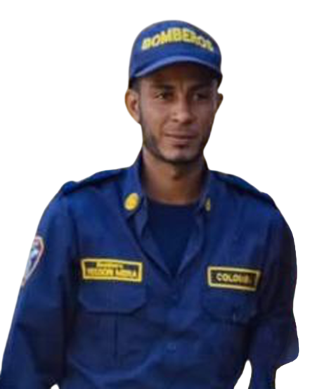 Nelson Mera, bombero.