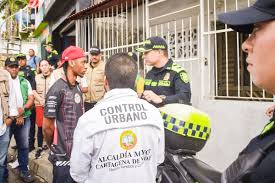 CLAUSURA POR PIQUES.