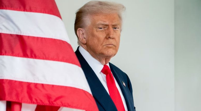 EE.UU. anuncia aranceles a Colombia