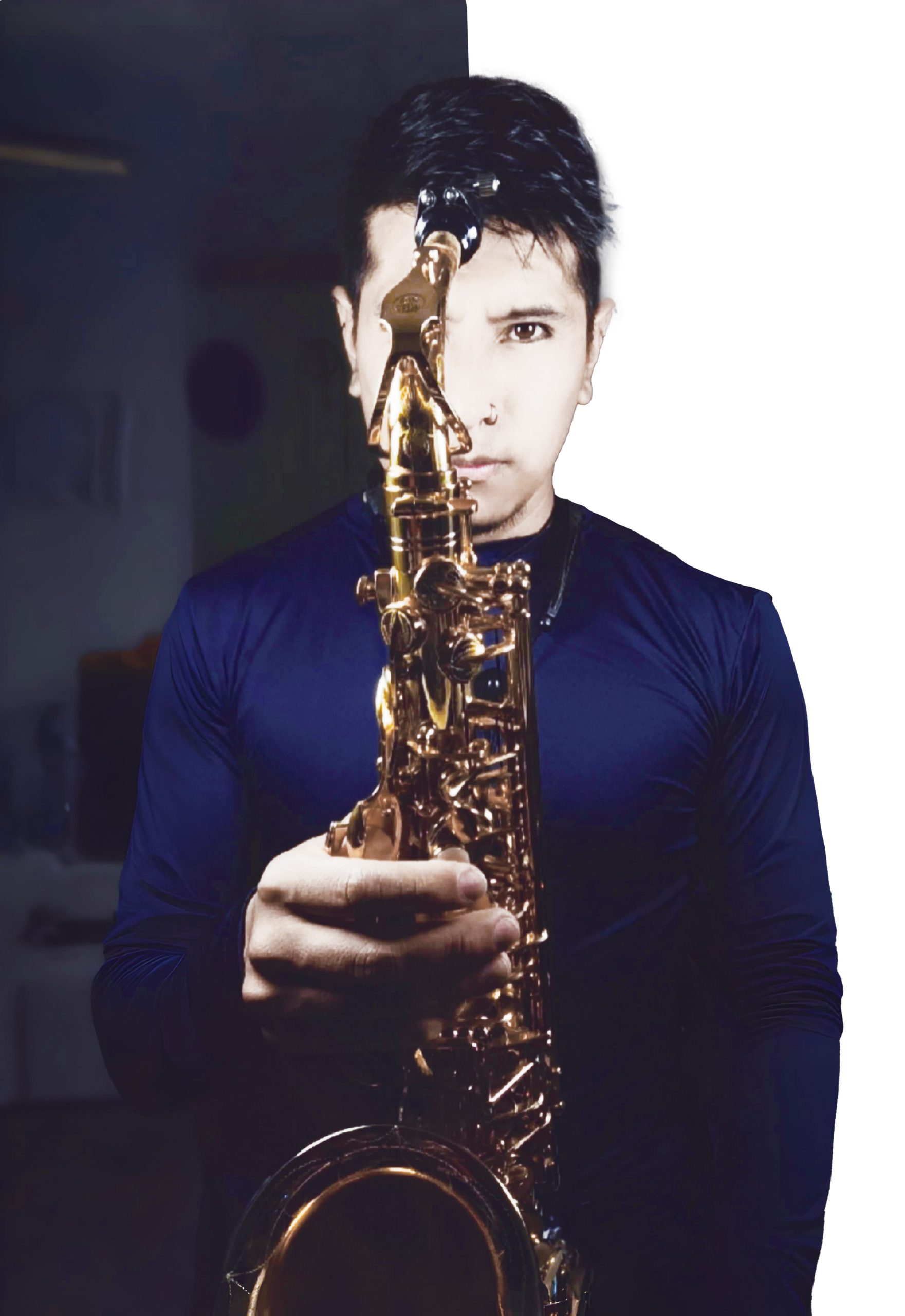 Omar Yaqueno Luna, saxofonista.