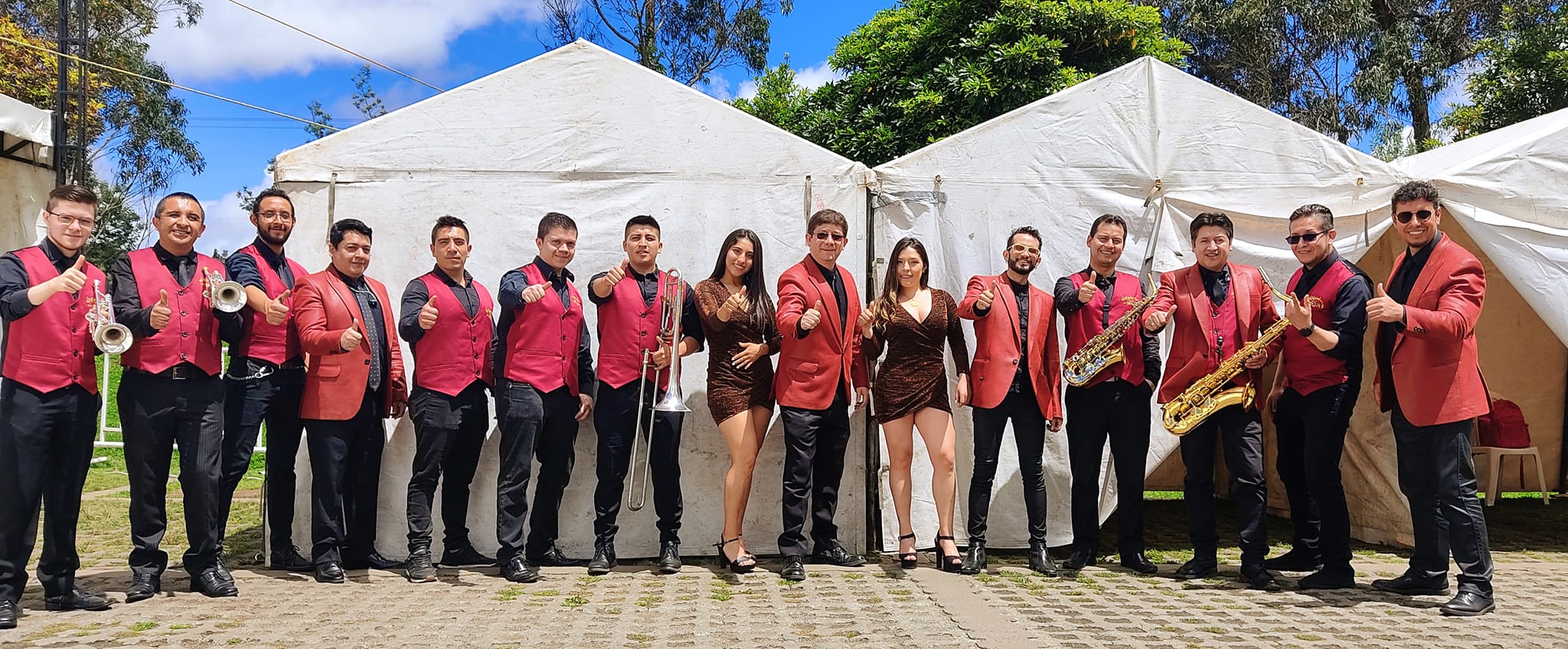 En la fotografía aparecen de izquierda a derecha (arriba) Luis Mejía, Fredy Recalde, Daniel Bastidas, Hernán Calvache, Andrés Zambrano, Oscar Cervelión, René Ramos, Daniel Ramos. (Abajo) Javier Aldier, David Bravo, Angie Puerres, Yuly Morillo, Andrés Cajamarca y Oscar Javier Coral