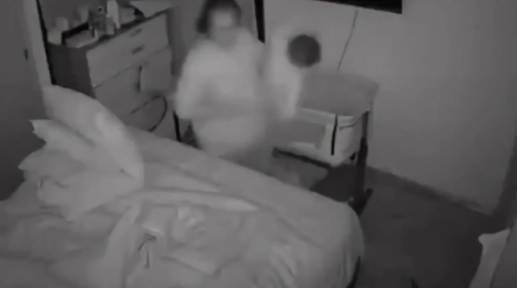 Video de vigilancia revela crueldad_ Brutal maltrato a bebé en Montería