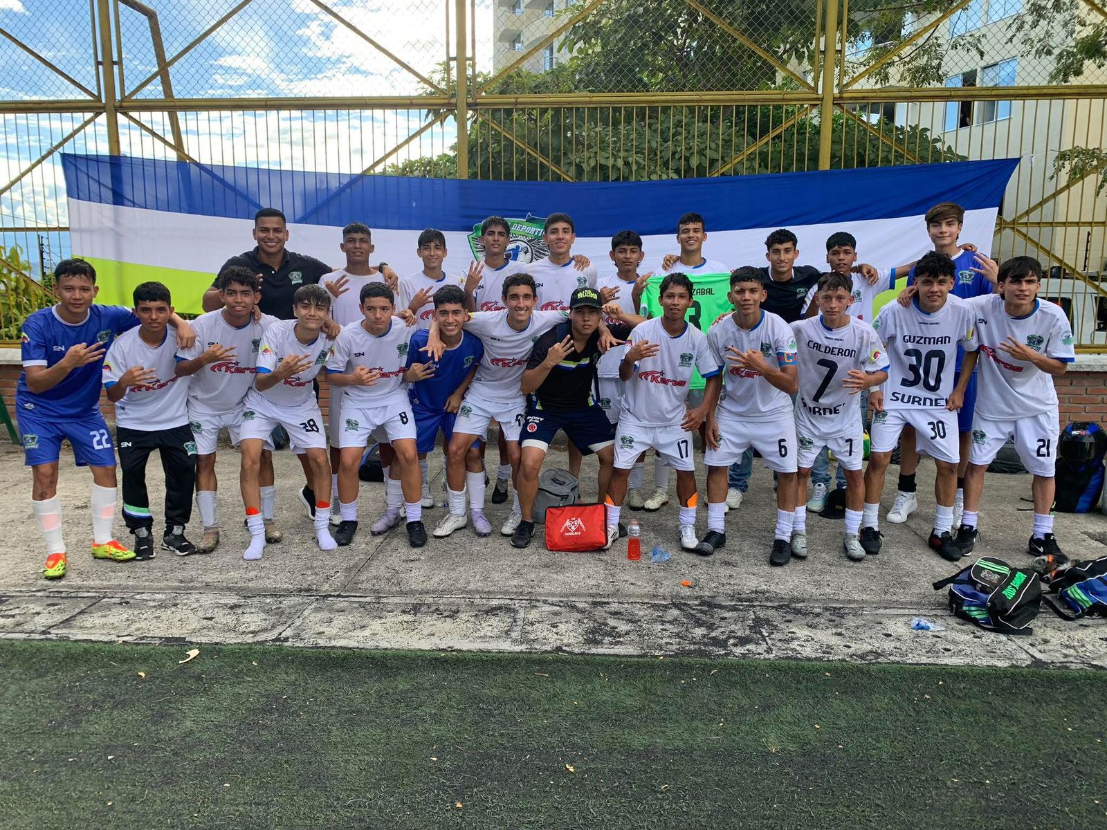 Lucharon hasta el final