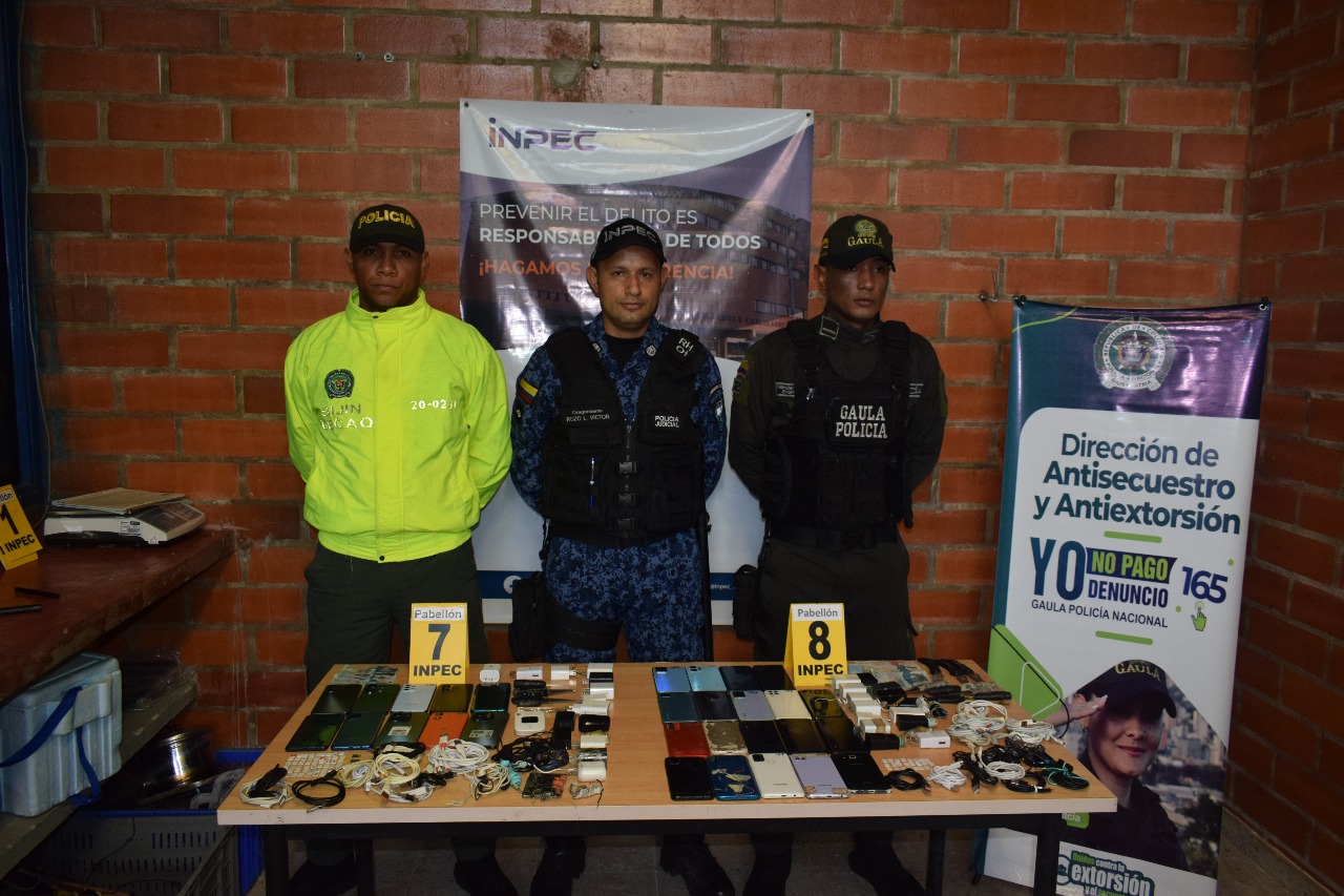 Operativo desmantela red carcelaria