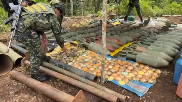 Toneladas de explosivos