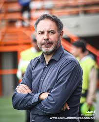 Jonathan Risueño, técnico.