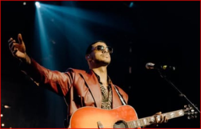 Manuel Medrano- Superior- lanzamiento- ManuelMedrano10añosTour- 9Nov-