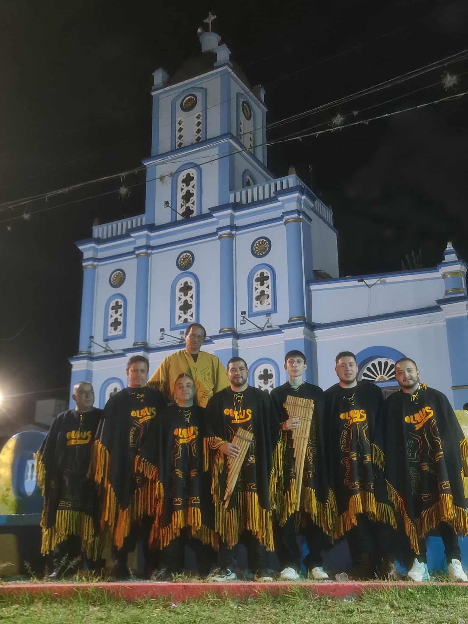 Bernardo Yobani Oliva Jurado director, Jairo Iván Caicedo, Marcelo Chamorro, David Montezuma, Bernardo Geovanny Oliva Bucheli, Heiver Melo, Roger Pavón y Willy Bolaños, hacen parte del grupo musical Olbus, Sentimiento Andino.