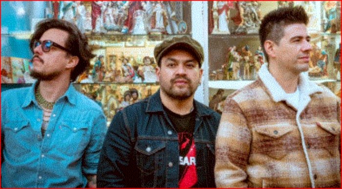 Radio Jaguar- Somos del Mundo-Jules Barrow-