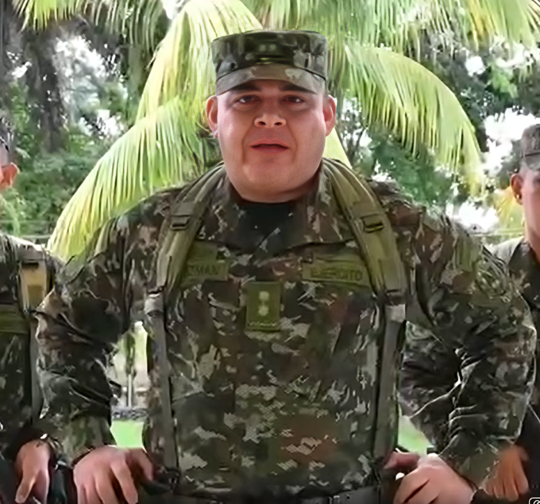 Incautan material explosivo