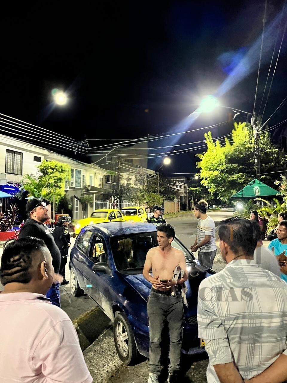 un accidente de tránsito en el centro de Yopal que dejó a una mujer motociclista gravemente lesionada y está bajo investigación por posible embriaguez del conductor.