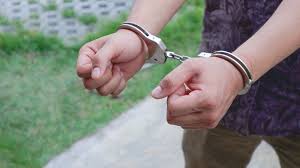 La captura en flagrancia de un hombre en Yopal acusado de abuso sexual contra un menor, gracias a una denuncia ciudadana y a la rápida intervención policial.