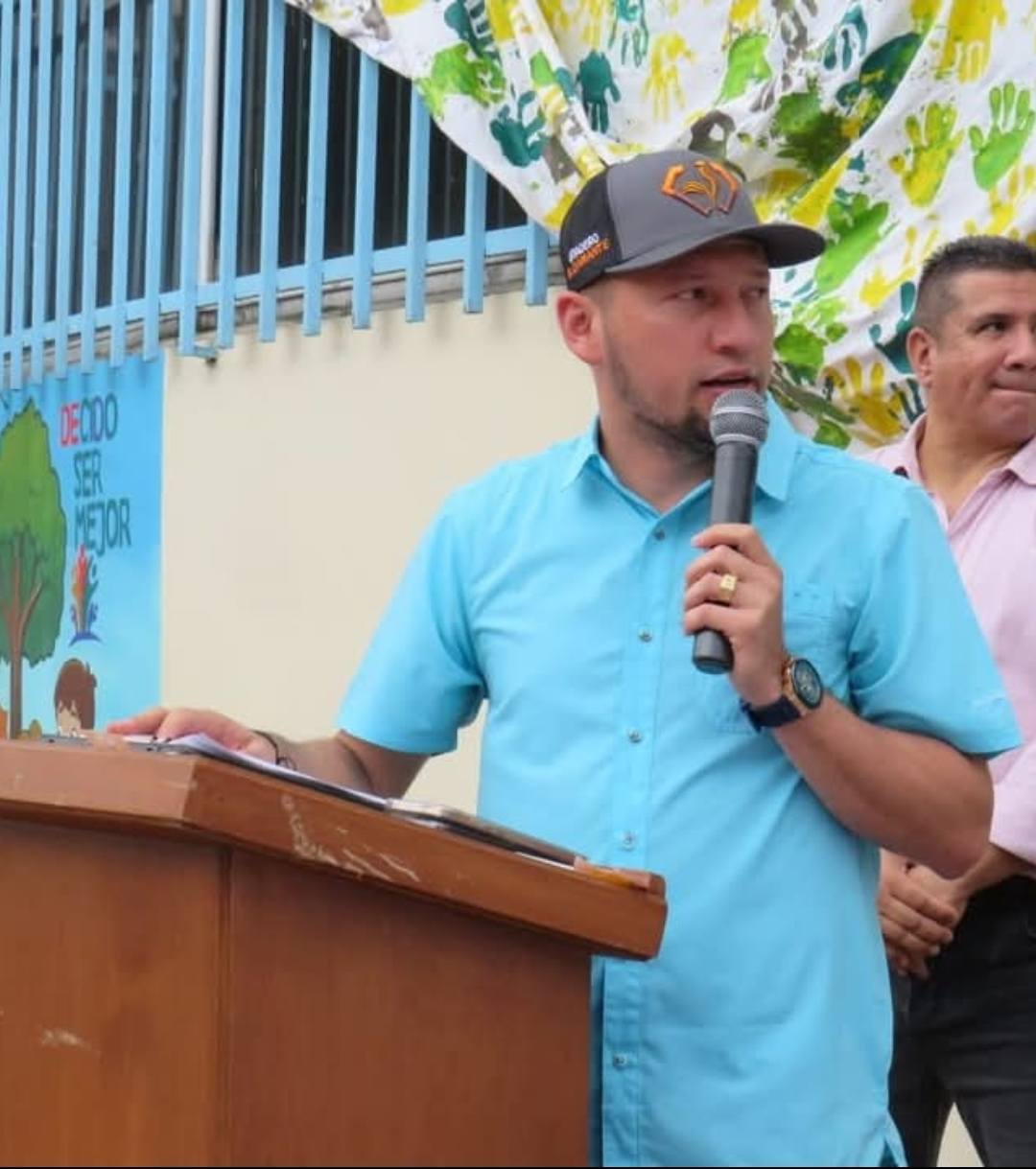 JUSTICIA INDAGA DESACATO