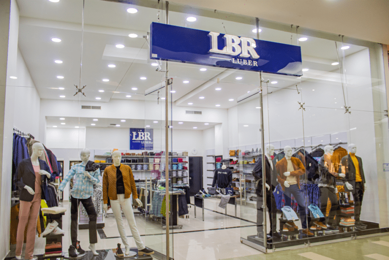 En síntesis, Tiendas Luber se perfila como una compañía en crecimiento que apuesta por la innovación, el empleo y el desarrollo del comercio en Colombia.