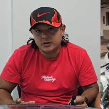 Joven que robo moto a agente de tránsito en Cali pide disculpas.
