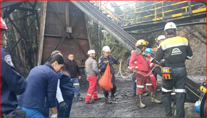 Carbonera Los Pinos - La Ciscuda- Mina carbón- Sutatausa- Cundimarca- Muertos- heridos- Bomberos Cundinamarca- 5may-