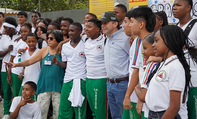 POV: Cuando los niños le enseñan al Alcalde a sembrar; así fue la jornada por la educación ambiental en Cali