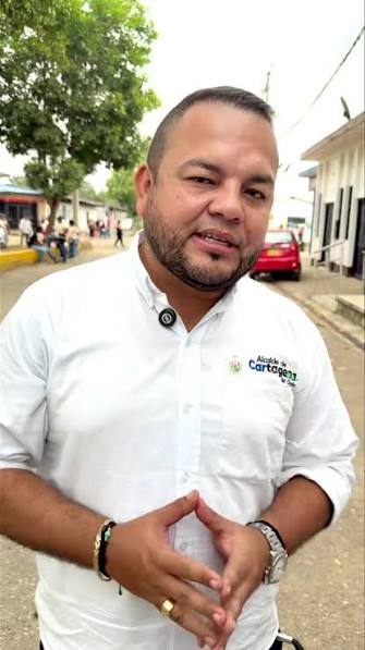 DECRETAN LEY SECA