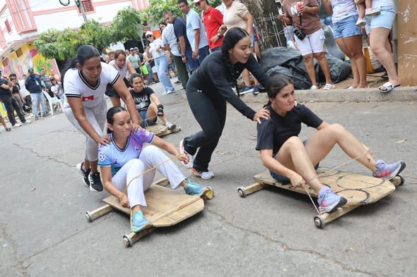 TRADICIÓN Y ALEGRÍA YAGUAREÑA