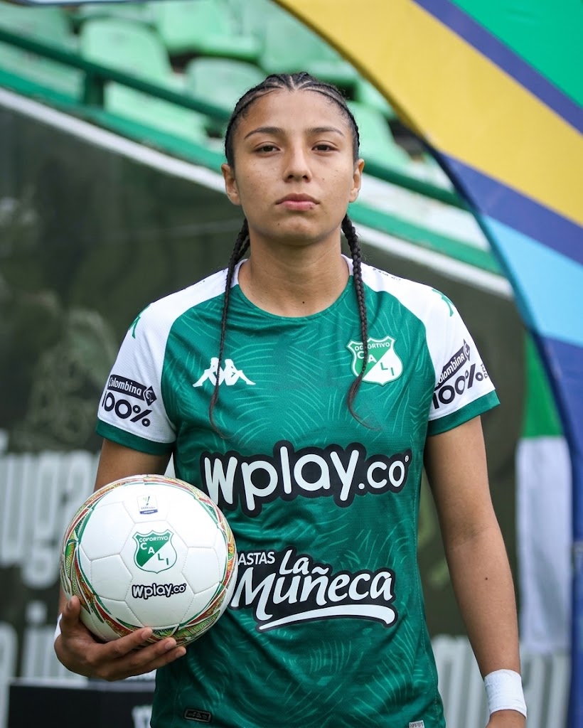 JESSICA BRILLÓ EN CALI