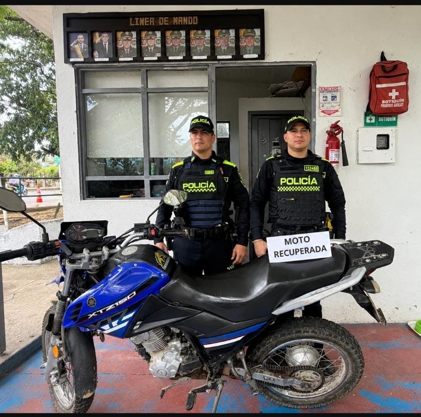 MOTOCICLETA FUE RECUPERADA