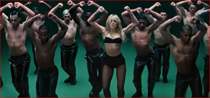 18Sep- Miley Cyrus- Bass Persuades-