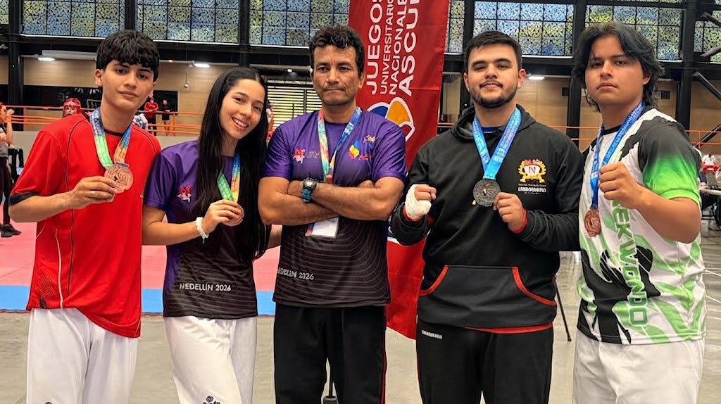 TAEKWONDO HUILENSE LOGRÓ PODIO